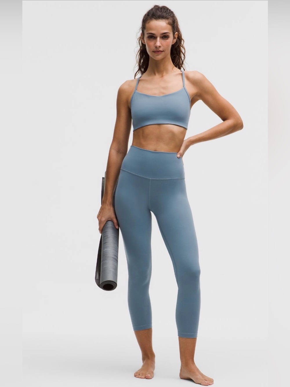 lululemon athletica Blue Cropped Pants